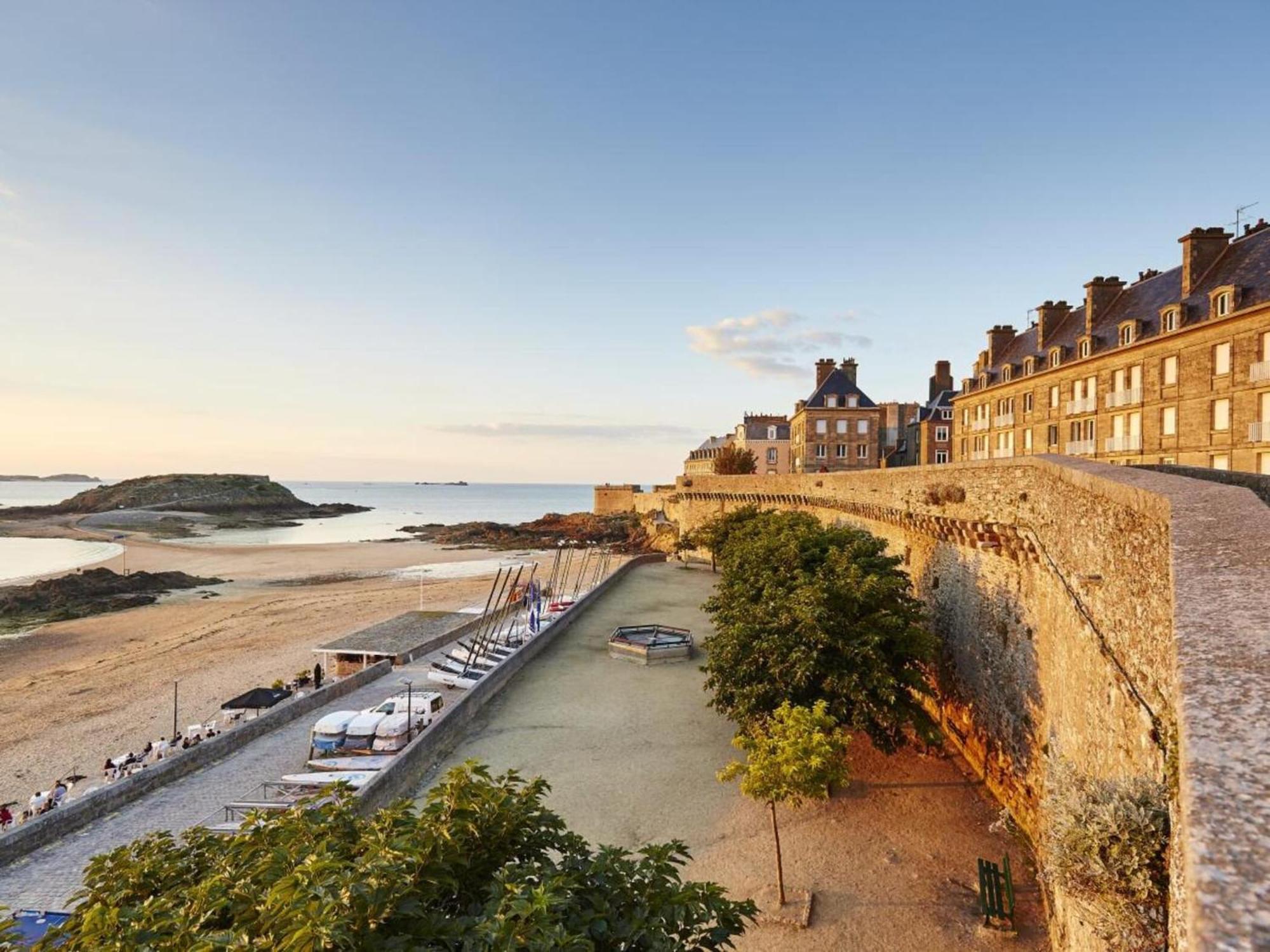 Apartment, St Malo Сен-Мало Экстерьер фото